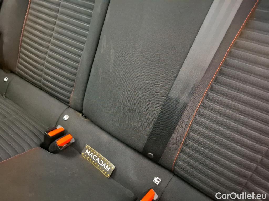  Peugeot  2008  Active Business 1.5 HDi 130CV BVA8 E6d #72