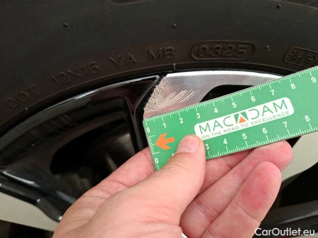  Opel  Crossland  X Business Elegance 1.2 Turbo 130CV BVA6 E6d #17