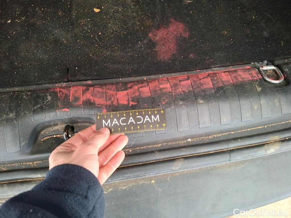  Peugeot  2008  Active Business 1.6 HDi 100CV BVA6 E6 / TRANSFO VP VF #42