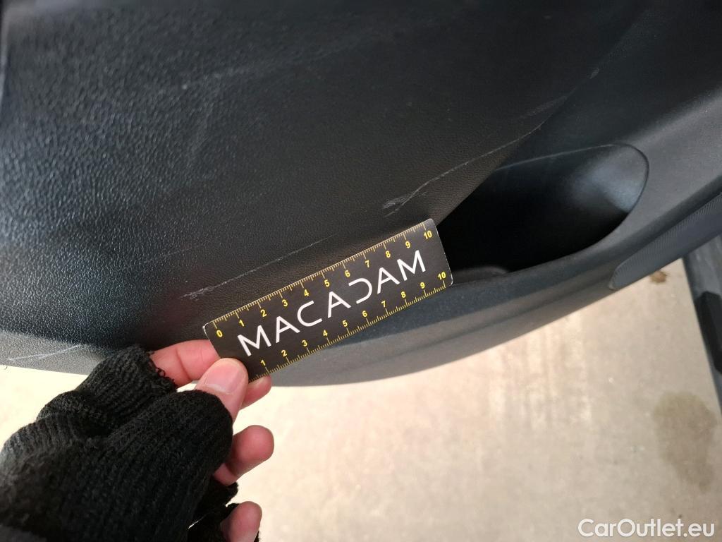  Opel  Crossland  X Business Elegance 1.2 Turbo 130CV BVA6 E6d #8