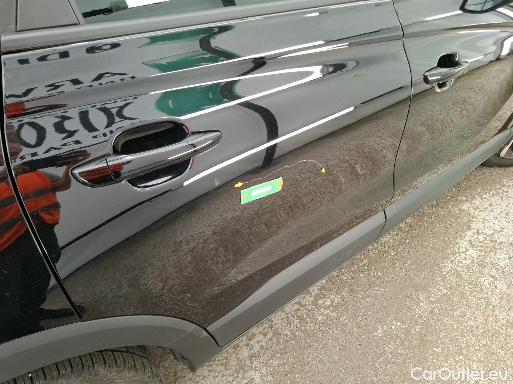  Opel  Crossland  X Business Elegance 1.2 Turbo 130CV BVA6 E6d #9