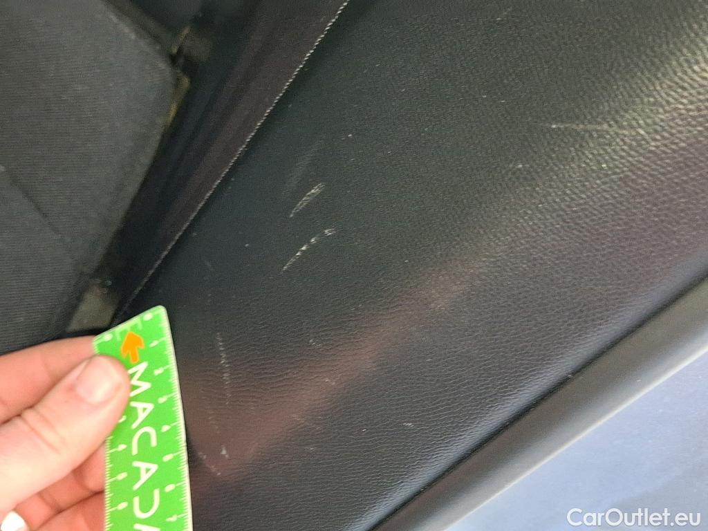  Peugeot  2008  Active Business 1.2 PureTech 130CV BVA8 E6d #53