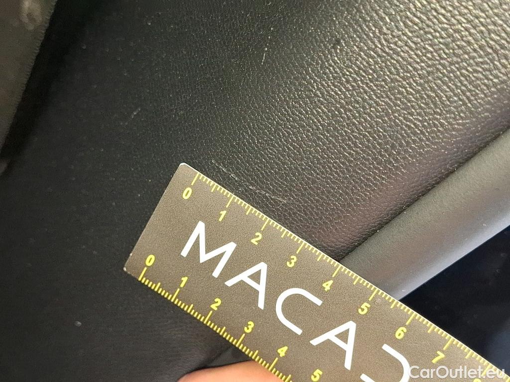  Peugeot  2008  Active Business 1.5 HDi 130CV BVA8 E6d #45