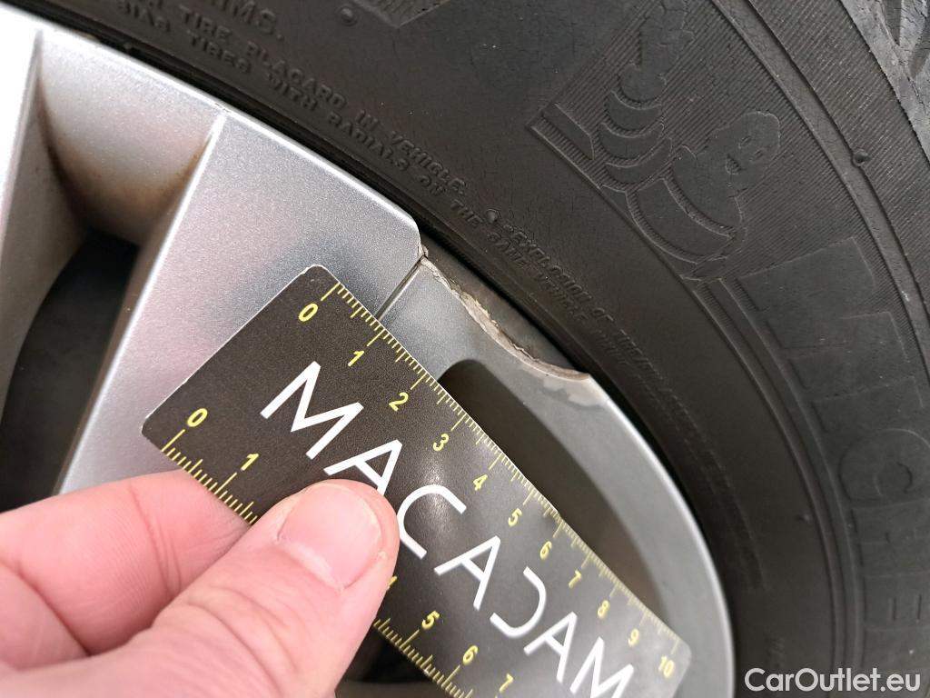  Peugeot  208  Allure Business 1.2 PureTech 110CV BVM6 E6dT #19