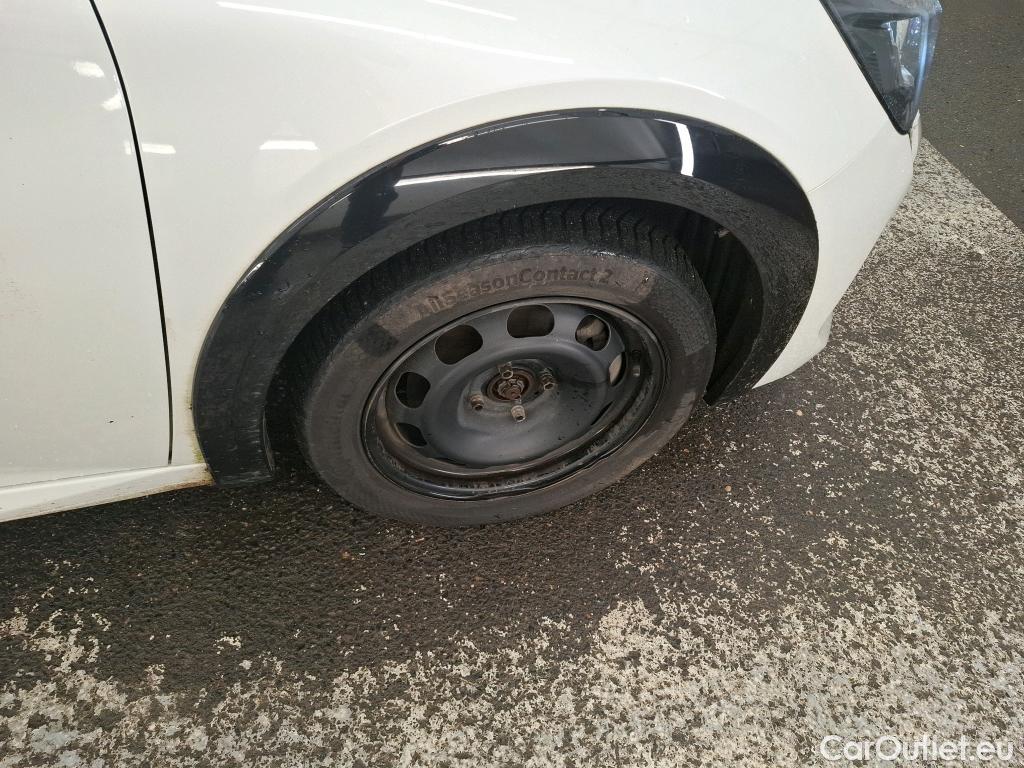  Peugeot  208  (e-) Active Business 50kWh BVA #21