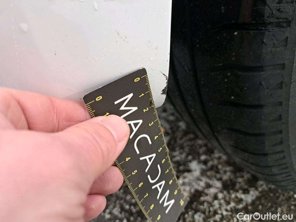  Peugeot  208  Allure Business 1.2 PureTech 110CV BVM6 E6dT #26