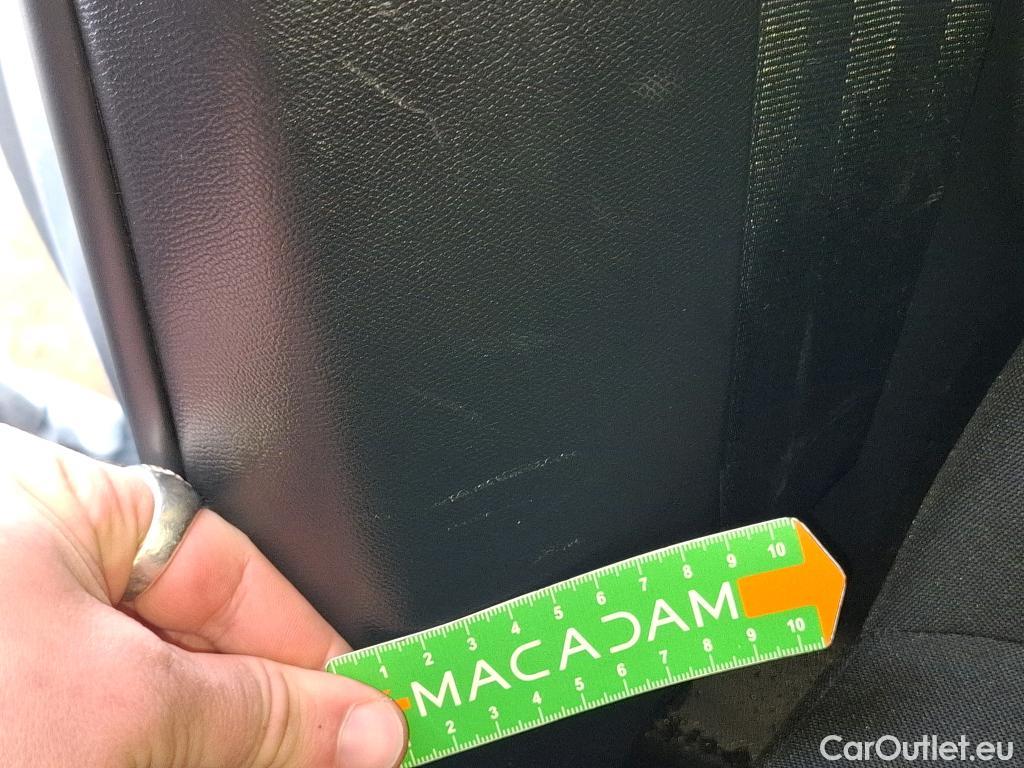  Peugeot  2008  Active Business 1.2 PureTech 130CV BVA8 E6d #25