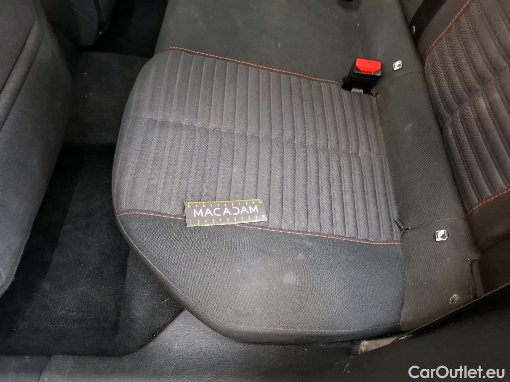  Peugeot  2008  Active Business 1.5 HDi 130CV BVA8 E6d #69