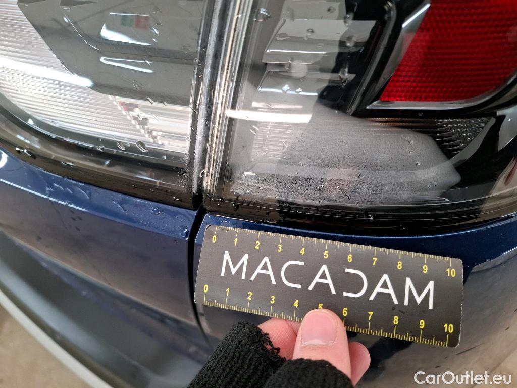  Opel  Crossland  X Business Elegance 1.2 Turbo 130CV BVA6 E6d #24