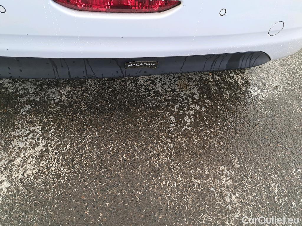  Peugeot  208  Allure Business 1.2 PureTech 110CV BVM6 E6dT #9