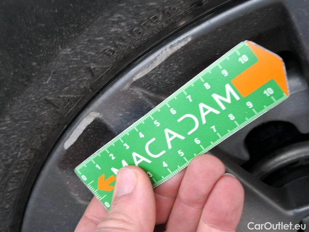  Peugeot  2008  Active Business 1.2 PureTech 130CV BVA8 E6d #37