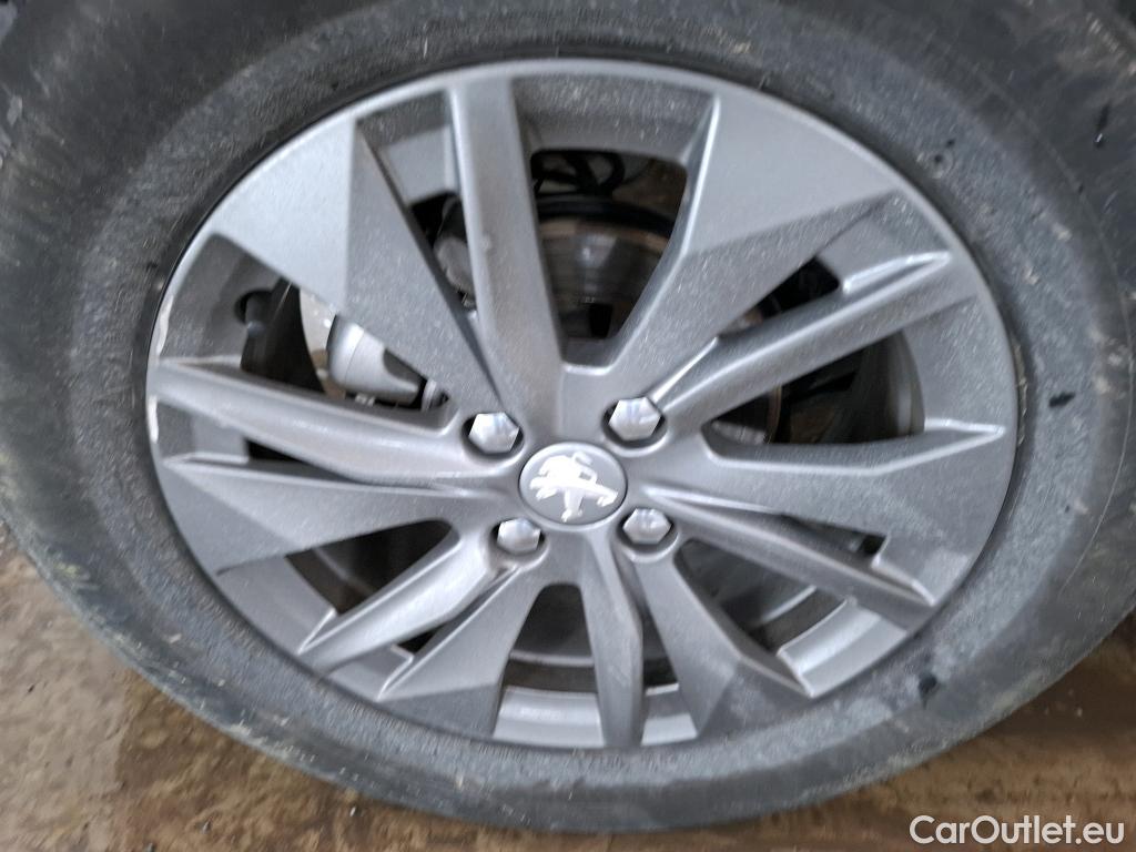  Peugeot  2008  Active Business 1.2 PureTech 130CV BVA8 E6d #36