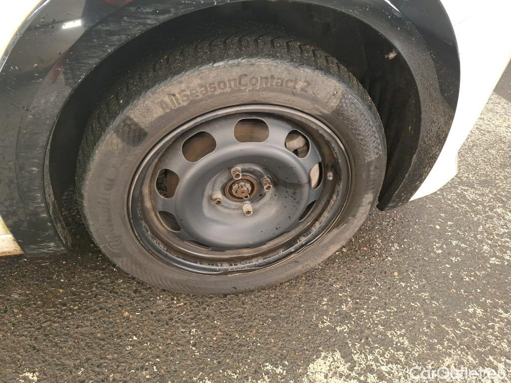  Peugeot  208  (e-) Active Business 50kWh BVA #10