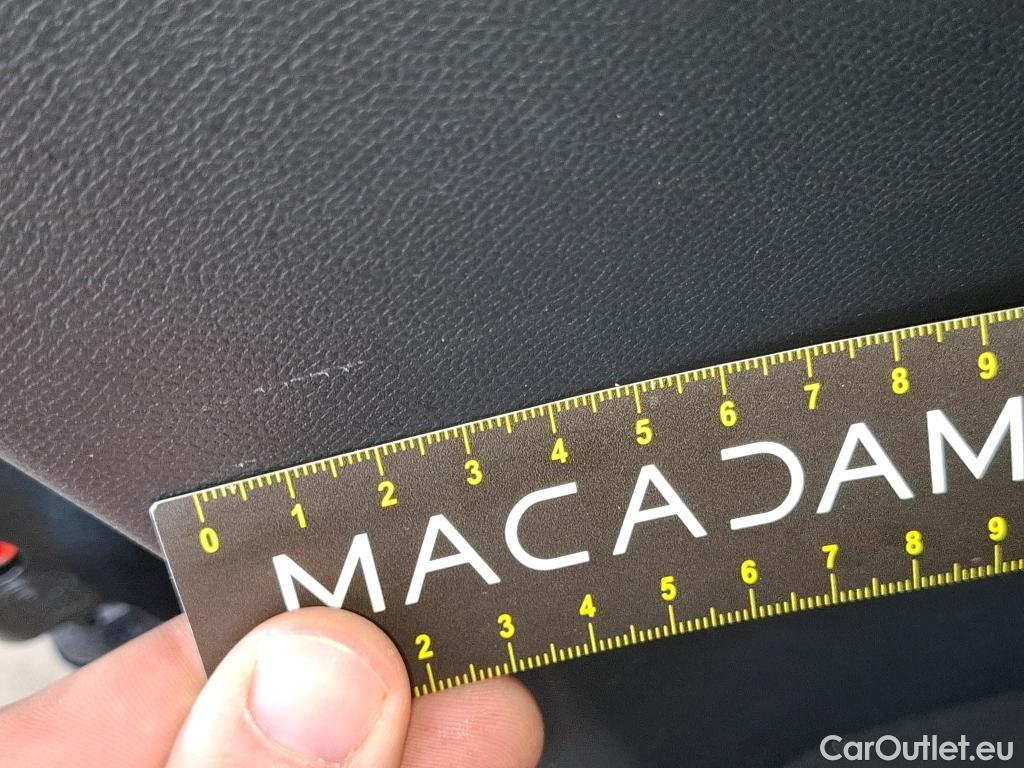  Peugeot  2008  Active Business 1.5 HDi 130CV BVA8 E6d #49