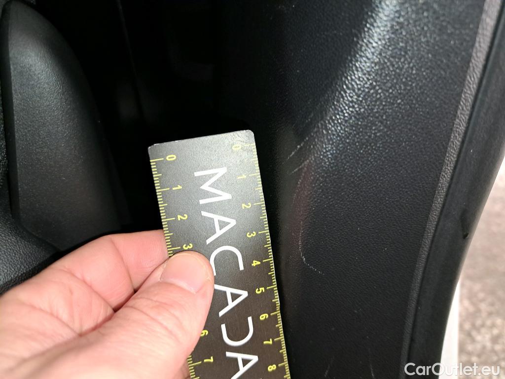  Peugeot  208  Allure Business 1.2 PureTech 110CV BVM6 E6dT #12