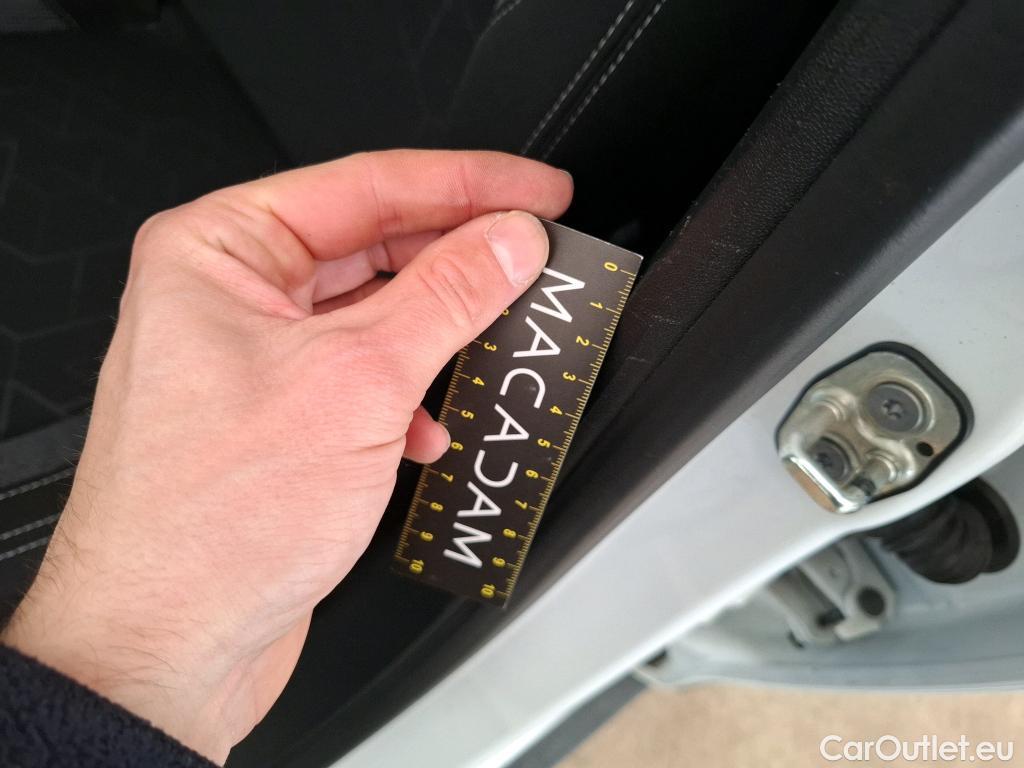  Peugeot  2008  Active Business 1.6 HDi 100CV BVA6 E6 / TRANSFO VP VF #17