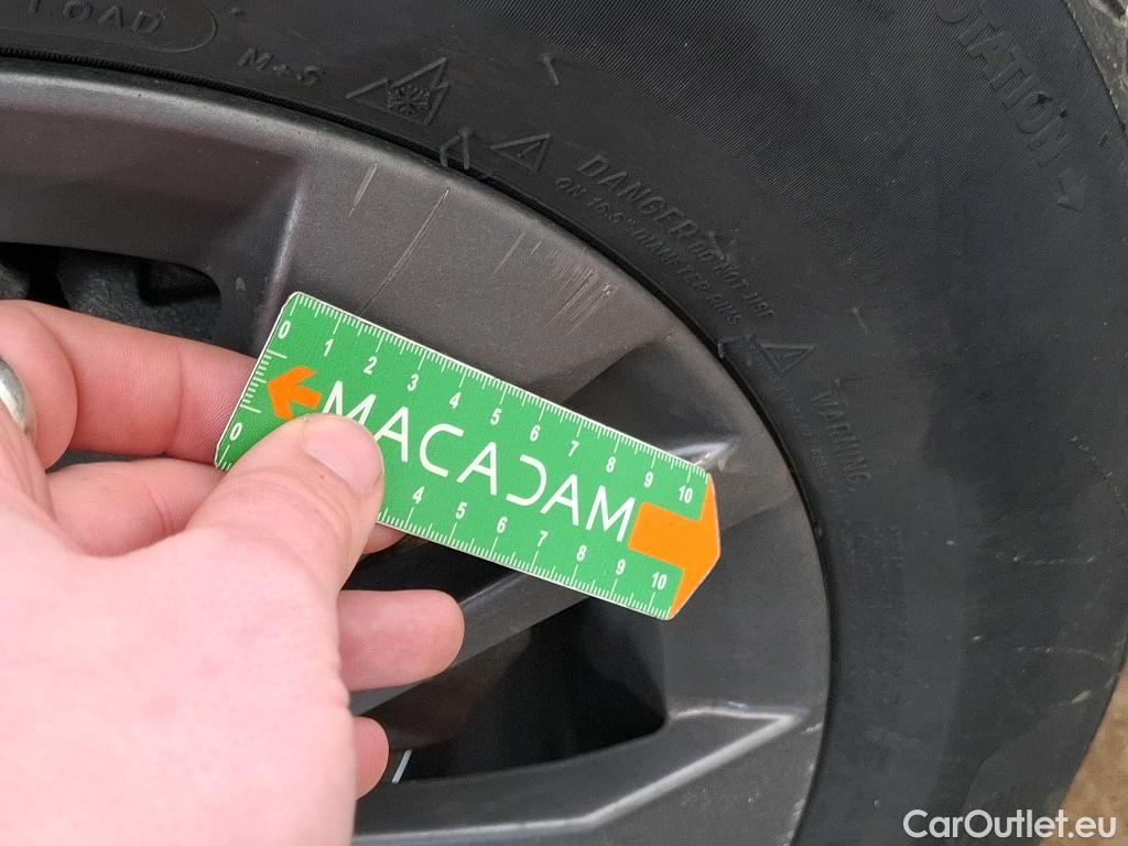  Peugeot  2008  Active Business 1.2 PureTech 130CV BVA8 E6d #22