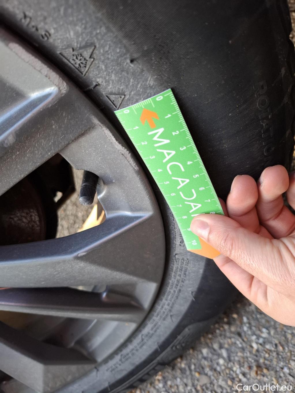  Peugeot  2008  Active Business 1.2 PureTech 130CV BVA8 E6d #38