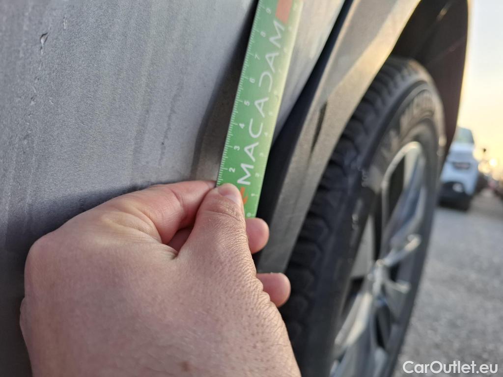  Peugeot  2008  Active Business 1.2 PureTech 130CV BVA8 E6d #46