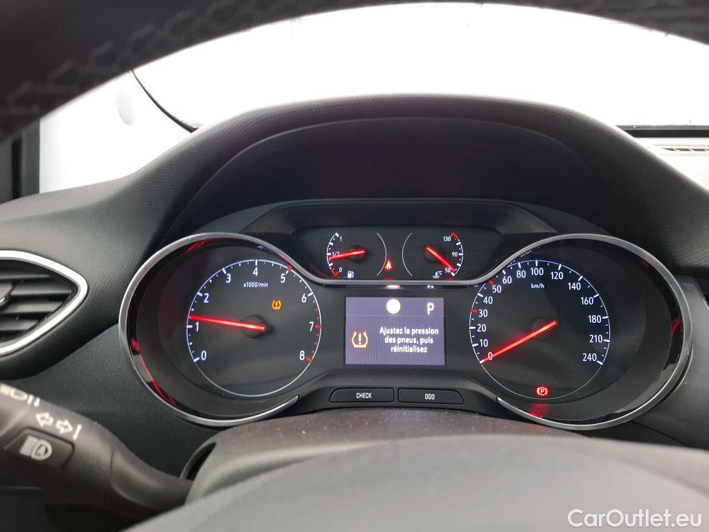  Opel  Crossland  X Business Elegance 1.2 Turbo 130CV BVA6 E6d #20