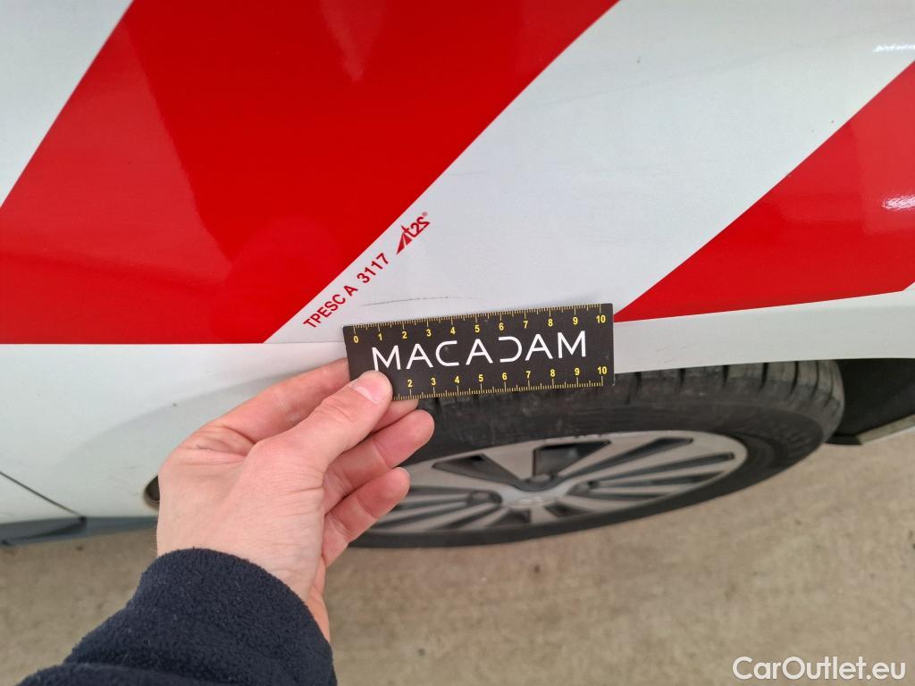  Peugeot  2008  Active Business 1.6 HDi 100CV BVA6 E6 / TRANSFO VP VF #48