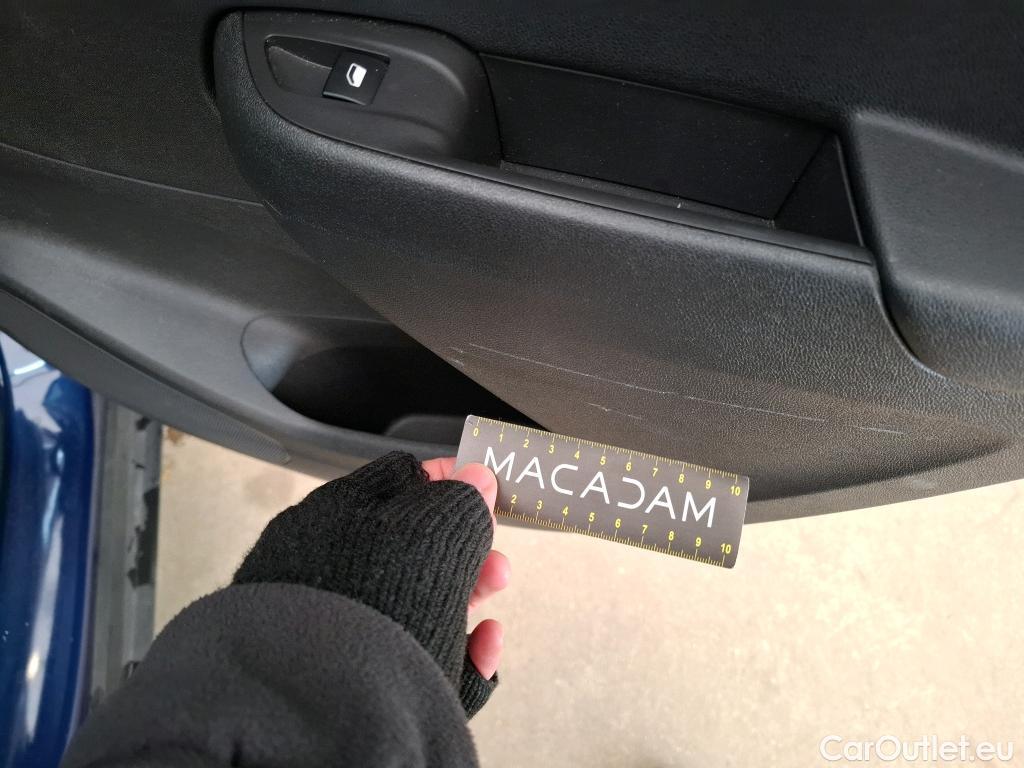  Opel  Crossland  X Business Elegance 1.2 Turbo 130CV BVA6 E6d #10