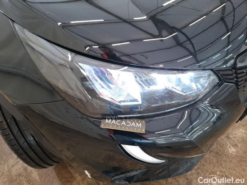  Peugeot  2008  Active Business 1.5 HDi 130CV BVA8 E6d #67