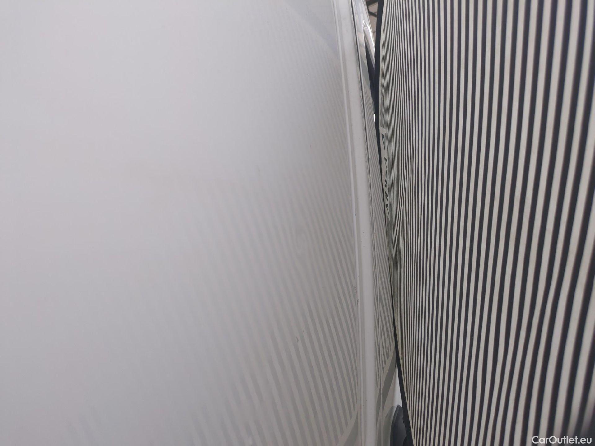  Peugeot  Boxer PEUGEOT  / 2014 / 4P / Fourgon tôlé BlueHDi 140 S&S ASPHALT 435 L4H2 #48