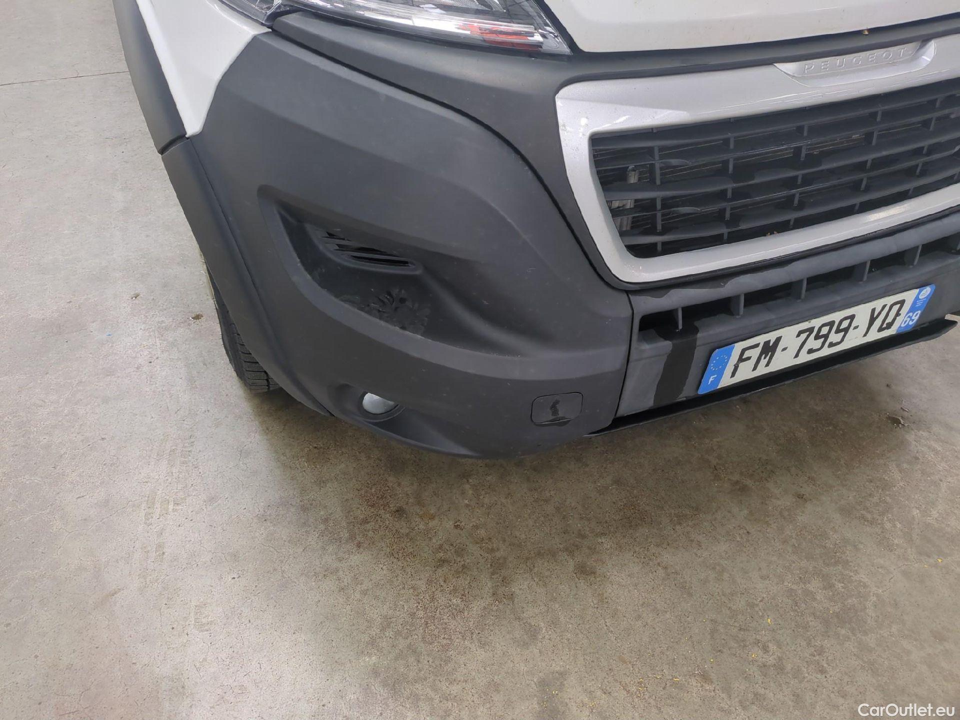  Peugeot  Boxer PEUGEOT  / 2014 / 4P / Fourgon tôlé BlueHDi 140 S&S ASPHALT 435 L4H2 #70