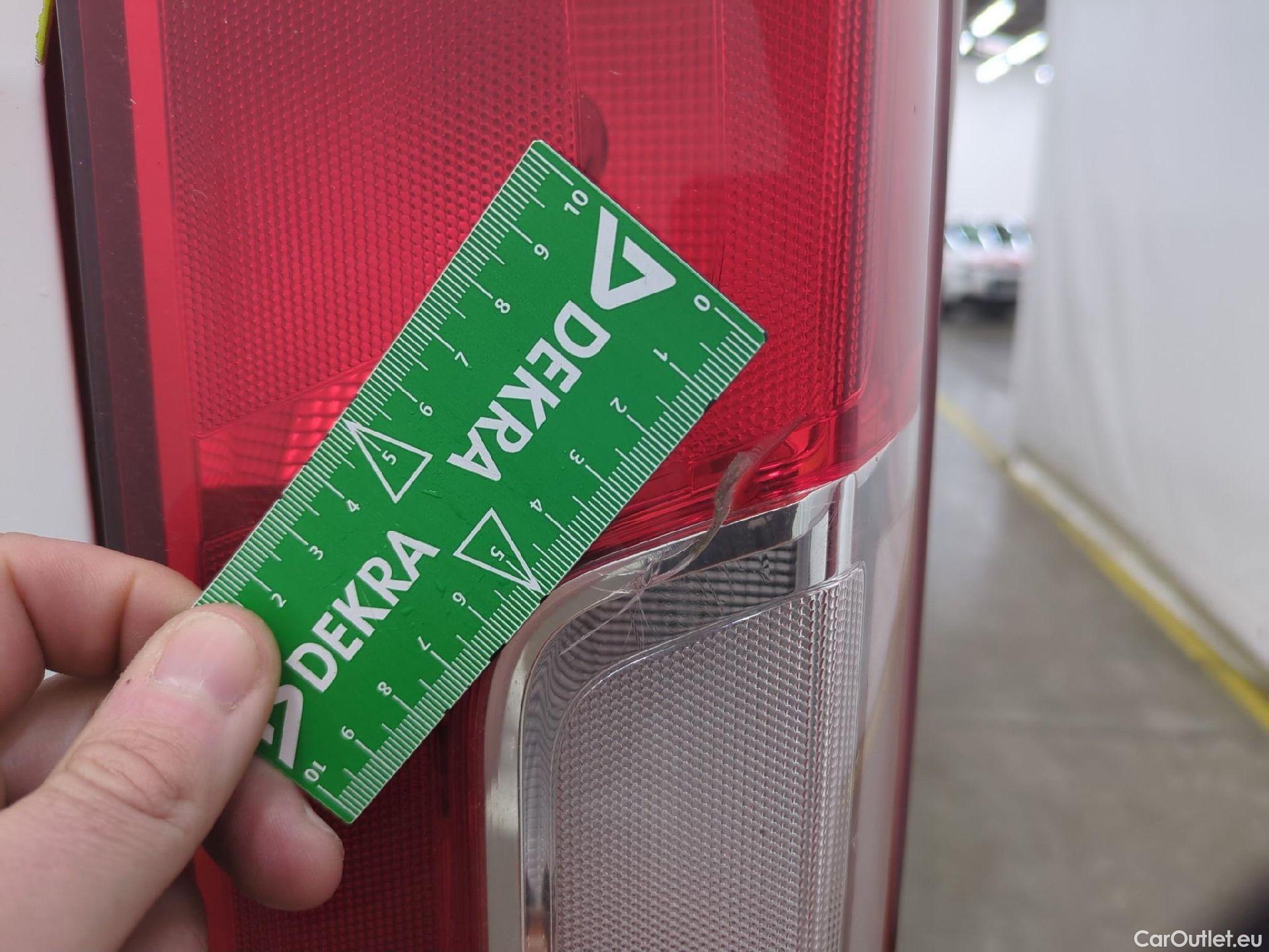  Peugeot  Boxer PEUGEOT  / 2014 / 4P / Fourgon tôlé BlueHDi 140 S&S ASPHALT 435 L4H2 #40