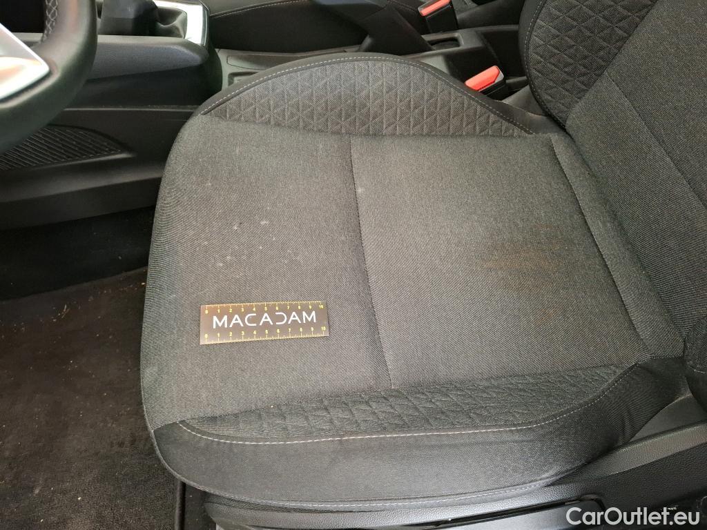  Renault  Clio RENAULT  / 2019 / 5P / Berline Business SCe 65 #9