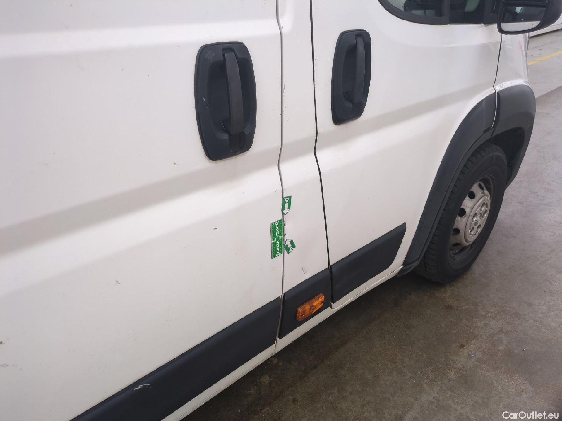  Peugeot  Boxer PEUGEOT  / 2014 / 4P / Fourgon tôlé BlueHDi 140 S&S ASPHALT 435 L4H2 #53