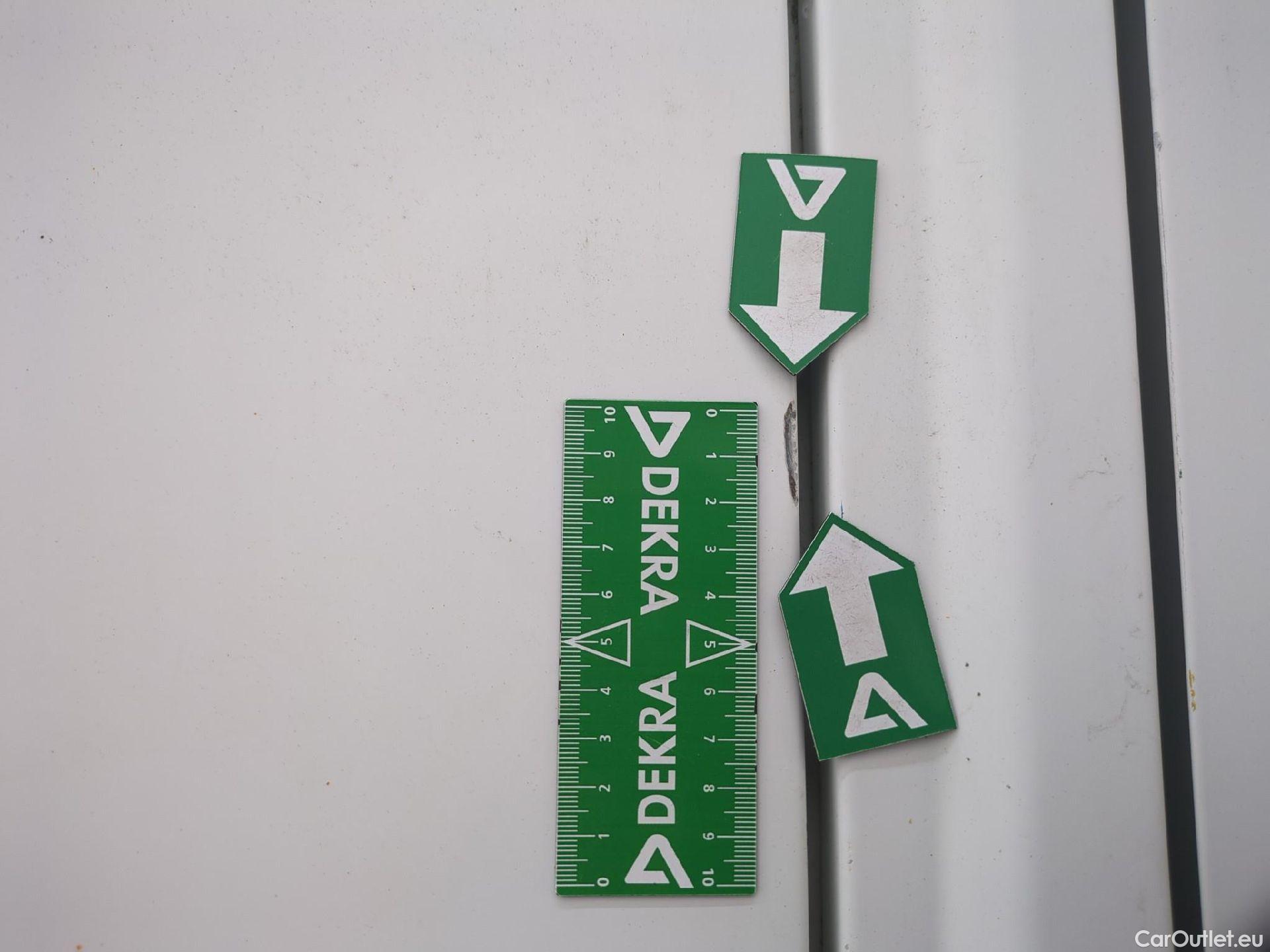  Peugeot  Boxer PEUGEOT  / 2014 / 4P / Fourgon tôlé BlueHDi 140 S&S ASPHALT 435 L4H2 #51