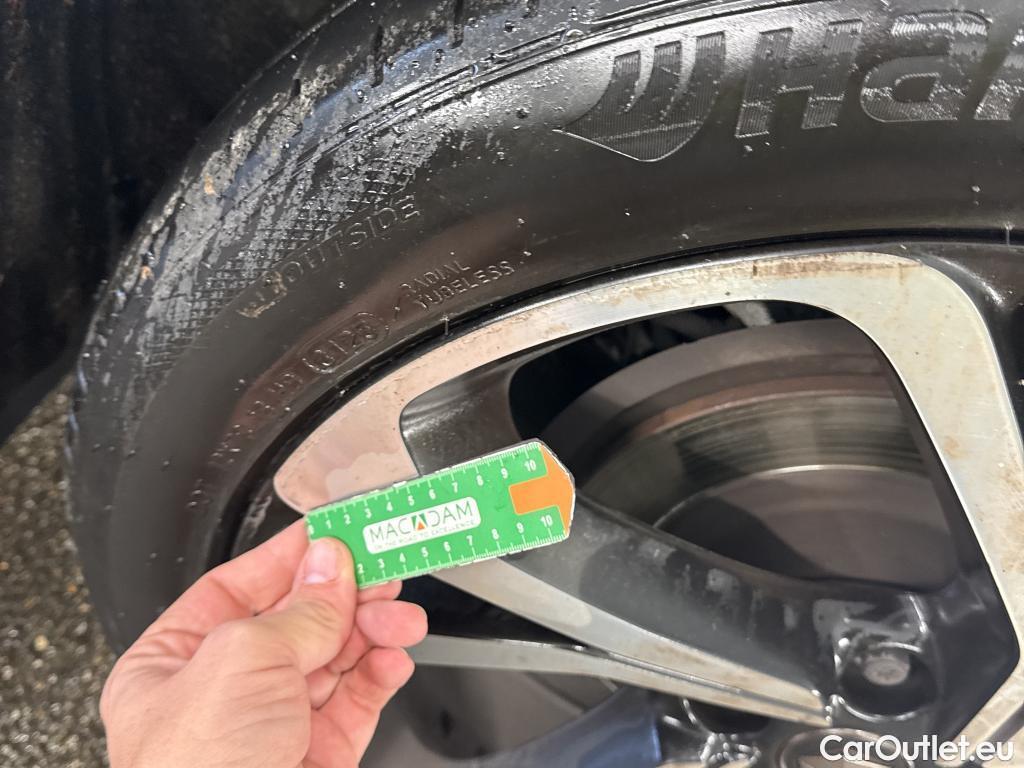  Renault  Grand Scenic Scenic IV Grand Black Edition 1.3 TCe 160CV BVA7 E6d #17