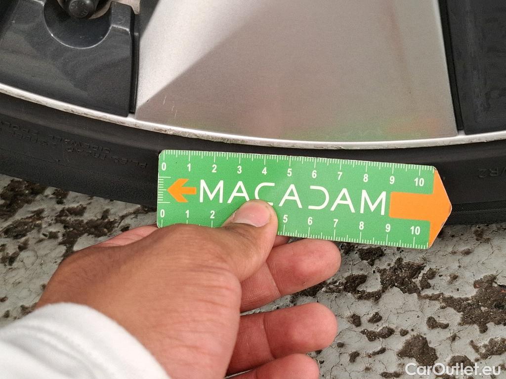  Tesla  Model Y TESLA   2020  5P SUV Grand Autonomie Dual Motor AWD #57