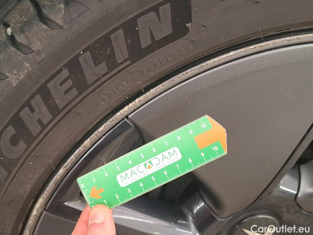  Tesla  Model 3 TESLA  / 2018 / 4P / Berline Autonomie Standard Plus RWD #28