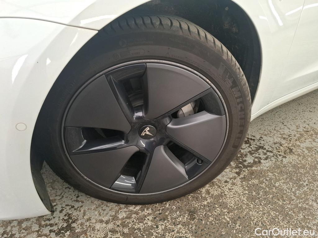 Tesla  Model 3 TESLA  / 2018 / 4P / Berline Autonomie Standard Plus RWD #13