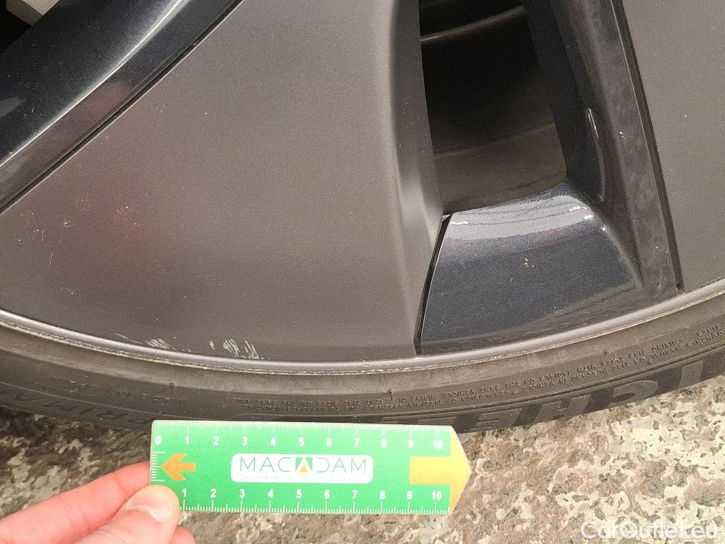  Tesla  Model 3 TESLA  / 2018 / 4P / Berline Autonomie Standard Plus RWD #35