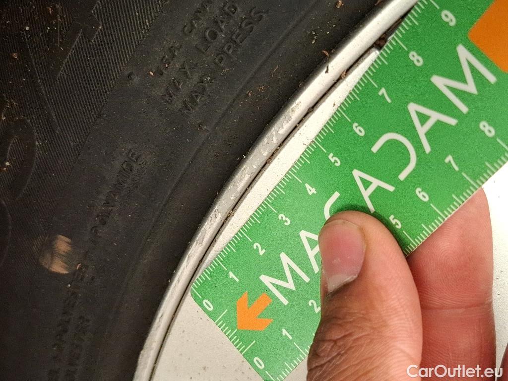  Tesla  Model Y TESLA   2020  5P SUV Grand Autonomie Dual Motor AWD #49