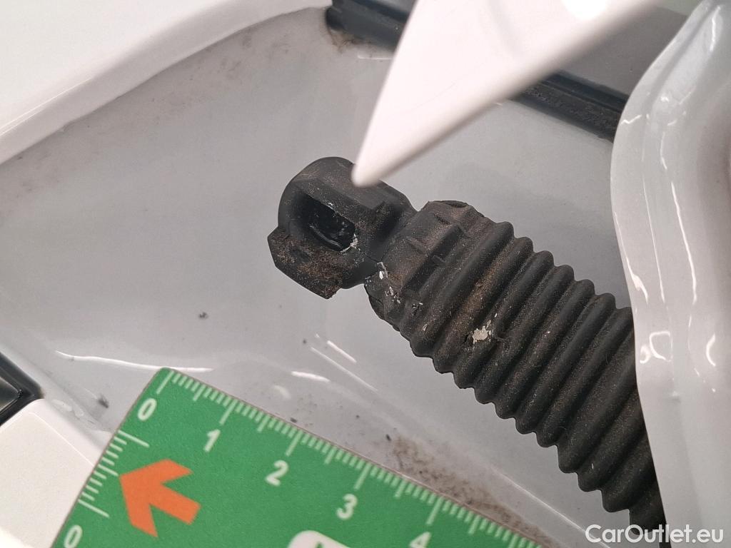  Tesla  Model 3 TESLA  / 2018 / 4P / Berline Autonomie Standard Plus RWD #44