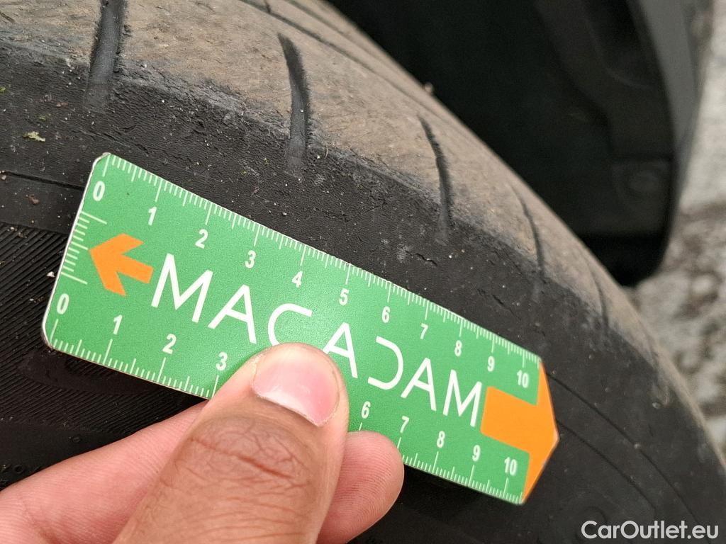  Tesla  Model Y TESLA   2020  5P SUV Grand Autonomie Dual Motor AWD #9