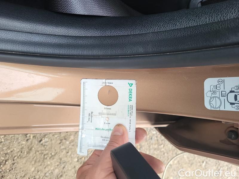  KIA  Cee'd Ceed  (CD) (2018->) Ceed SW 1.5 T-GDI 118 Spin 5d #9