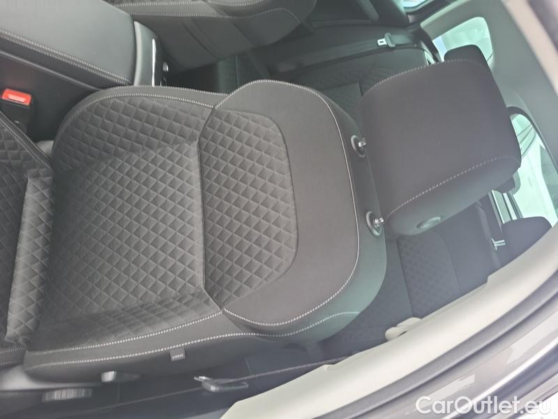  Skoda  Superb  Combi (3V5)(2015) Sup.C.FL2.0TDI 110 Ambition AT #7