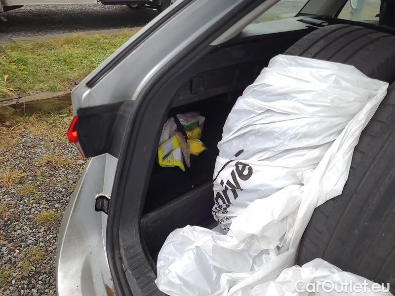  Skoda  Octavia  Combi (NX3)(2020) Oct.Combi 2.0TDI 85 Ambition #20