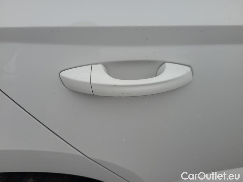  Skoda  Fabia  Combi (2015)  Com.1.0TSI 70 Style #6