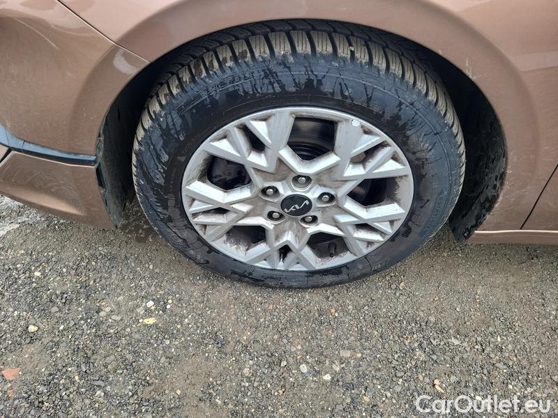  KIA  Cee'd Ceed  (CD) (2018->) Ceed SW 1.5 T-GDI 118 Spin 5d #2