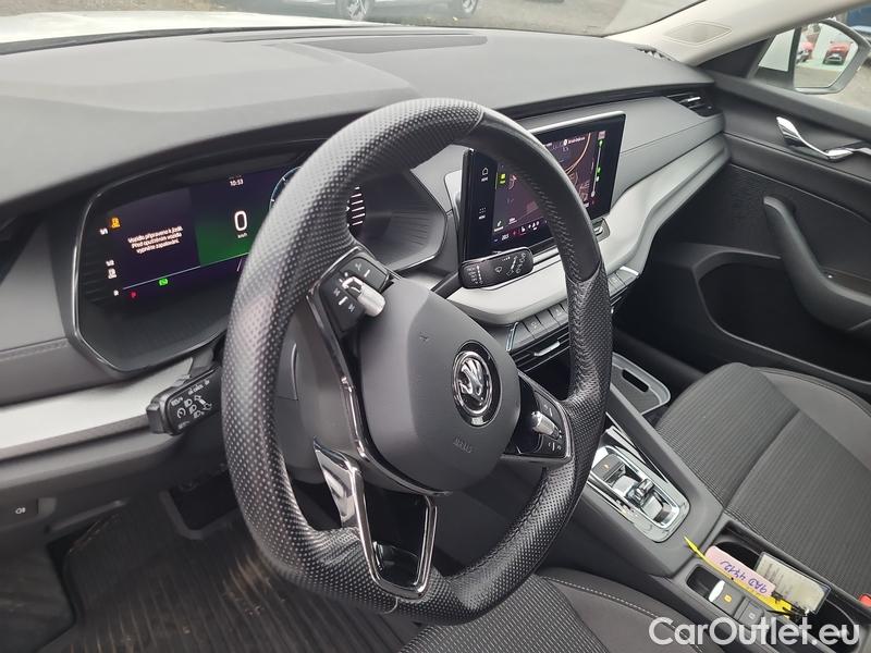  Skoda  Octavia  Combi (NX3)(2020) Oct.Co1.5TSI CNG 130 Ambit AT #3