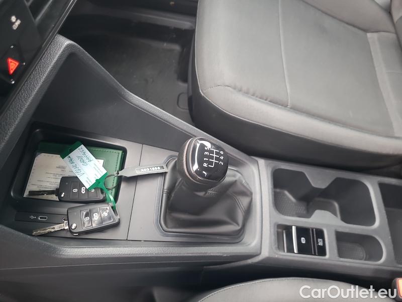  Volkswagen  Caddy  LCV (SA)(2015)  Maxi 2.0 TDI 90 4M 4d #26