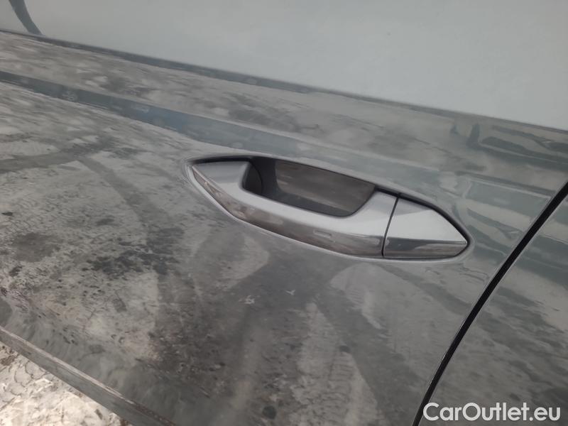  Skoda  Octavia  Combi (NX3)(2020) Oct.Combi 1.5TSI 110 Style #19