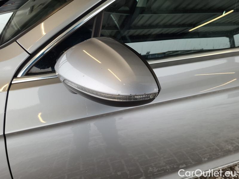  Volkswagen  Passat  7 (2014) Pas.Var.2.0TDI 110 Elegance AT #4
